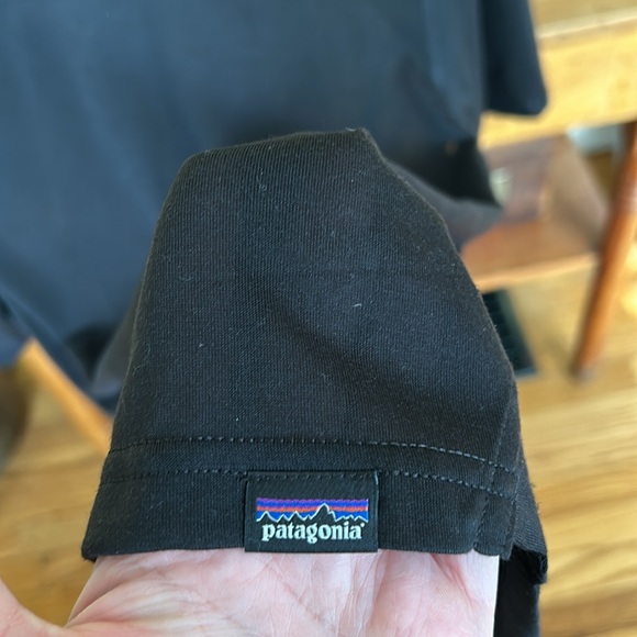 Men's Patagonia Black Capilene Cool Trail T-Shirt Technical Performance - Picture 3 of 7